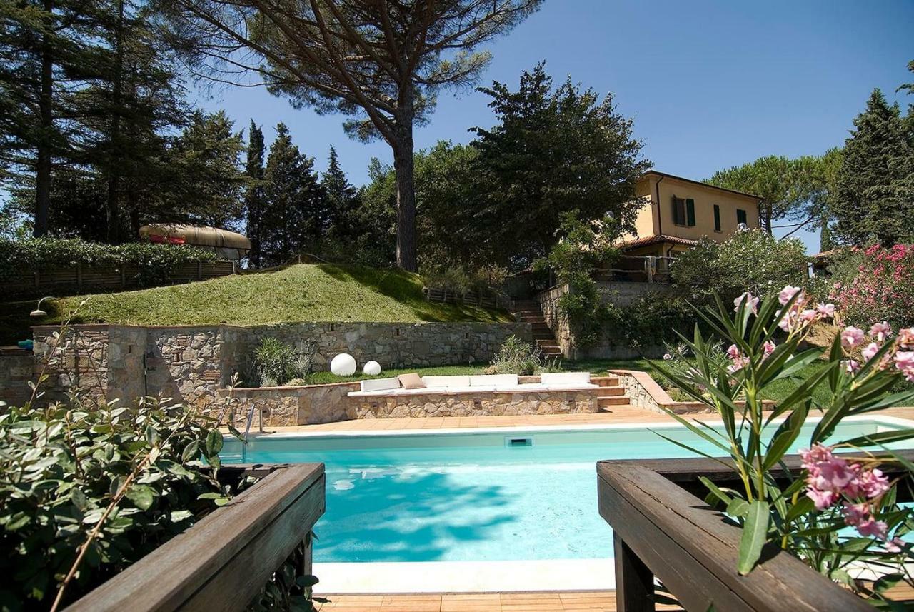 Stunning Country House Overlooking Tuscany Hills Lorenzana Exterior foto